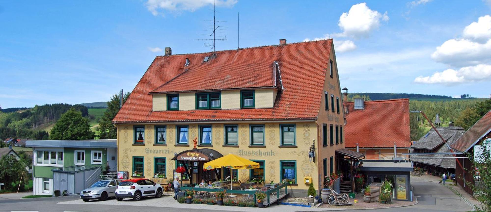 Brauereigasthof Rogg Lenzkirch Exterior foto